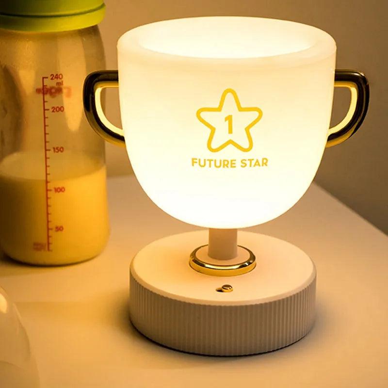 Lampe de Table décorative éclairée en forme de tasse et porte-stylo